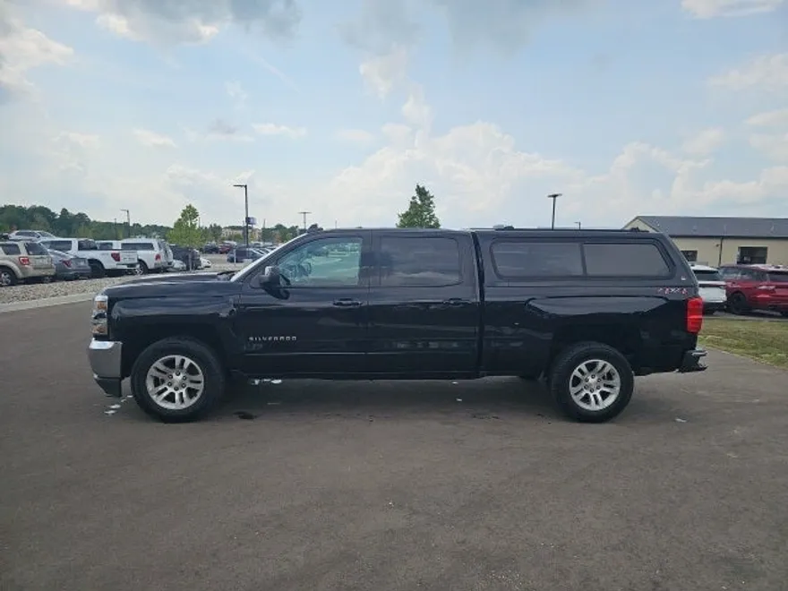 2018 Chevrolet Silverado 1500 LT1 photo 1