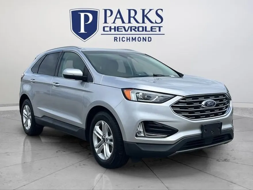 2019 Ford Edge SEL photo 1