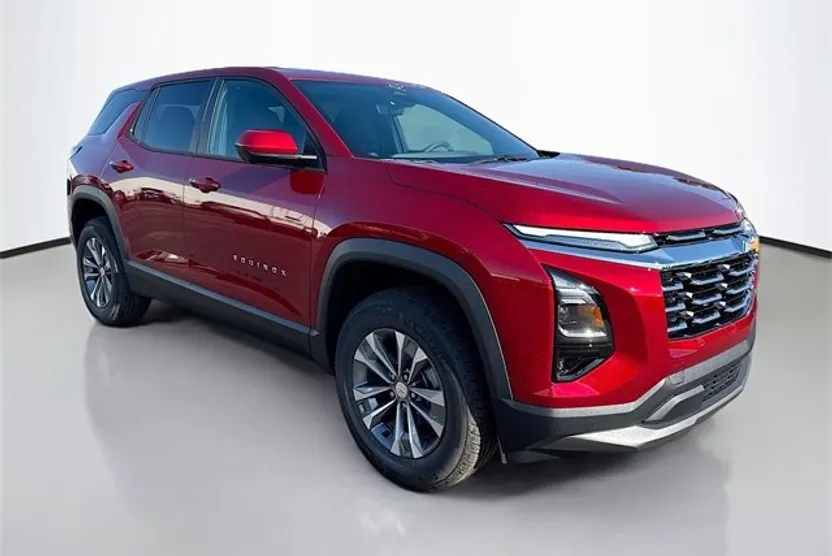2026 Chevrolet Equinox LT photo 1