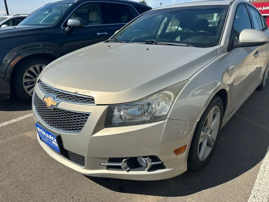 2012 Chevrolet Cruze photo 1