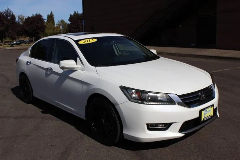 2013 Honda Accord EX photo 1