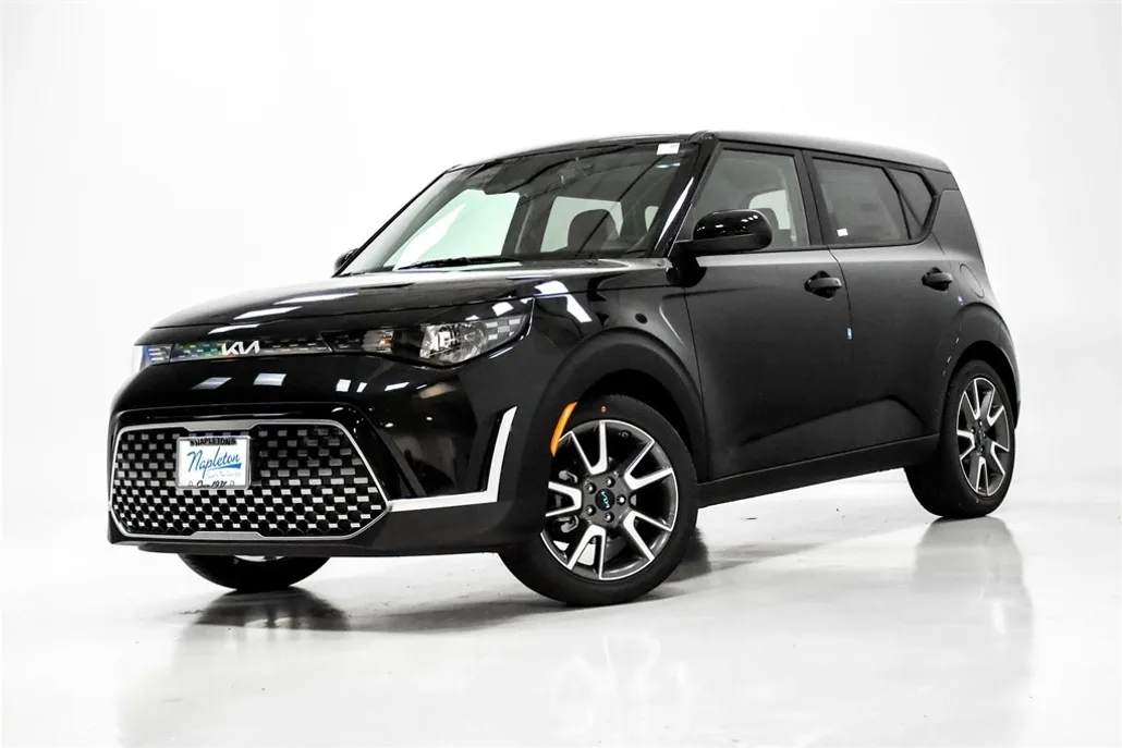 2024 Kia Soul EX photo 1