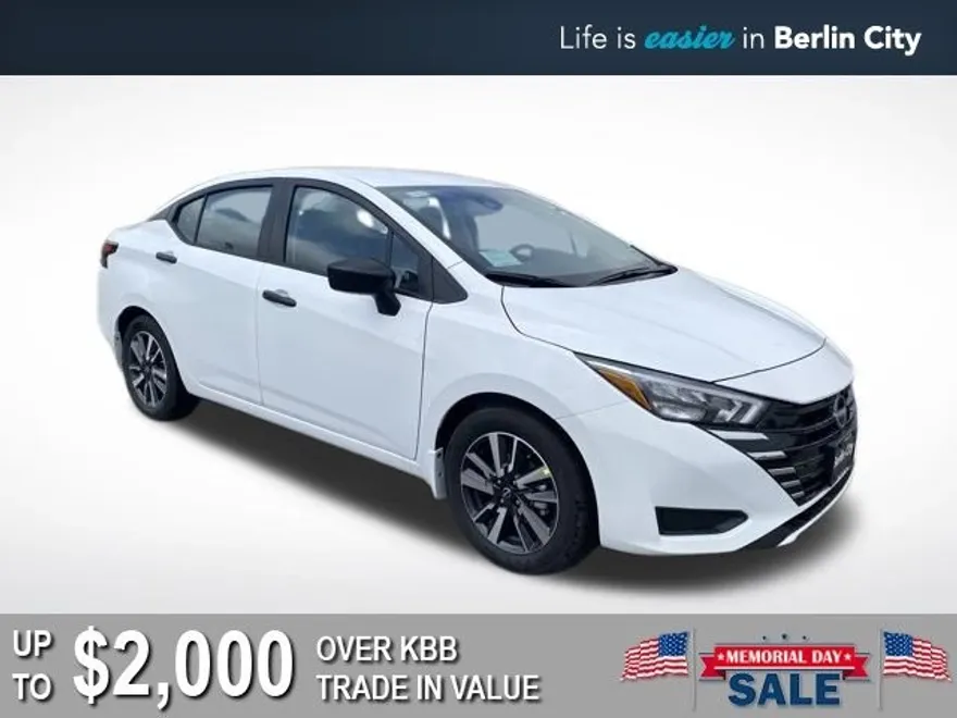 2025 Nissan Versa 1.6 S photo 1