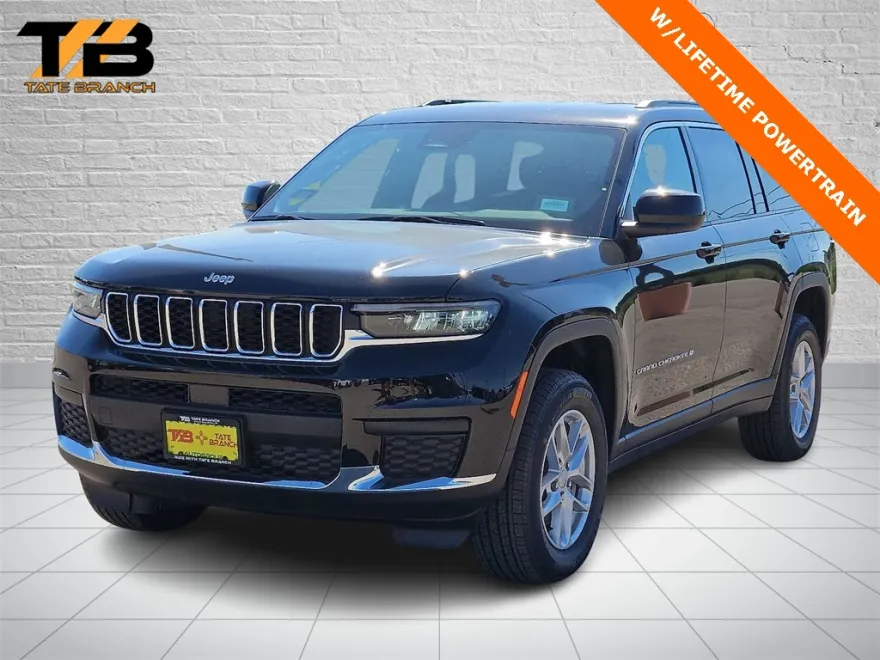 2025 Jeep Grand Cherokee Laredo photo 1