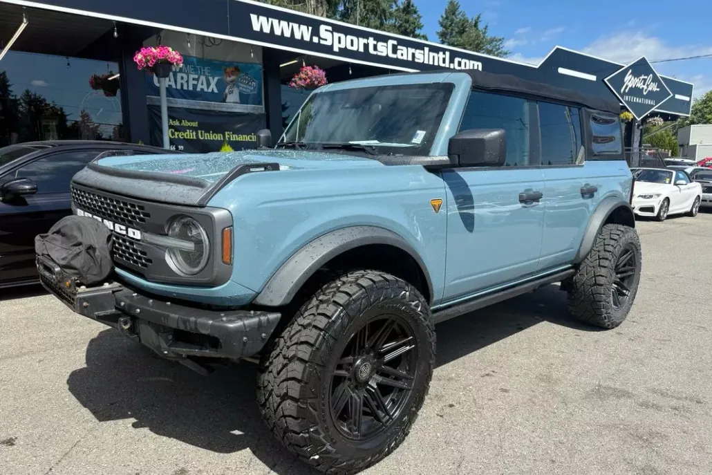 2021 Ford Bronco Badlands photo 1