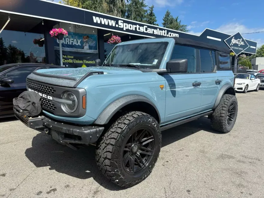 2021 Ford Bronco Badlands photo 1