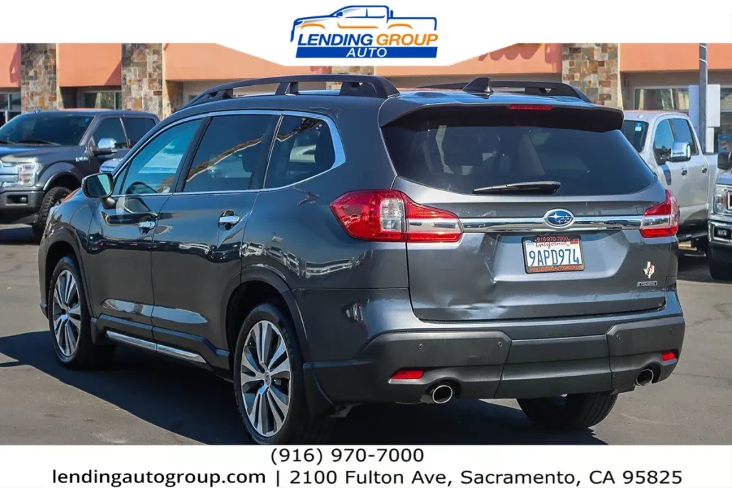 2021 Subaru Ascent Touring photo 1