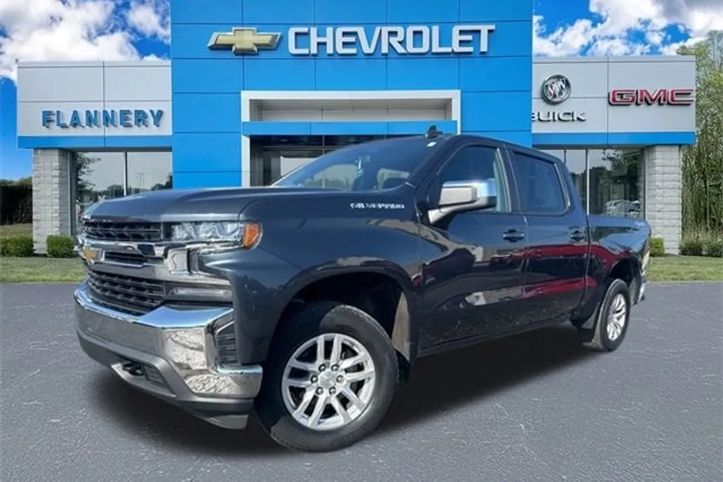 2022 Chevrolet Silverado 1500 LT photo 1