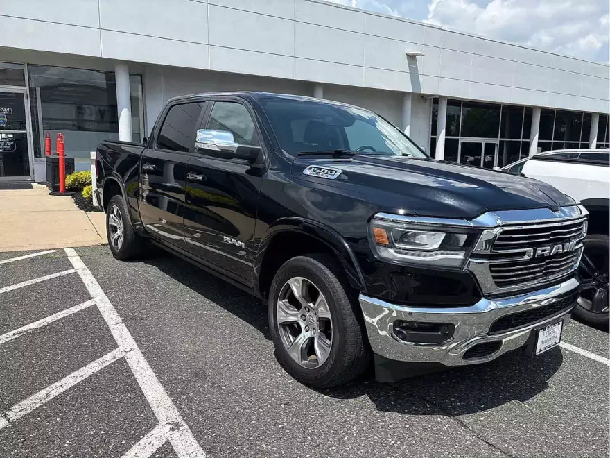 2020 Ram 1500 Laramie photo 1