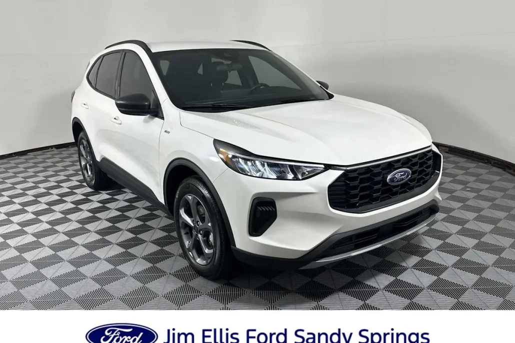2025 Ford Escape ST-Line photo 1