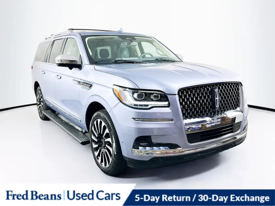 2024 Lincoln Navigator Black Label photo 1