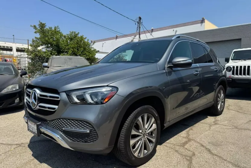 2020 Mercedes Benz GLE 350 4MATIC photo 1
