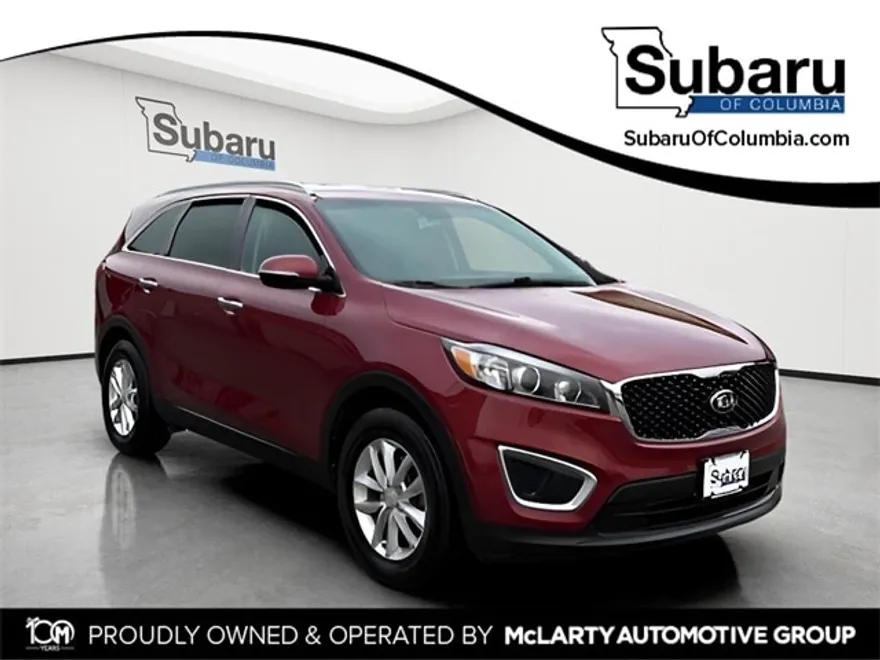 2017 Kia Sorento LX photo 1