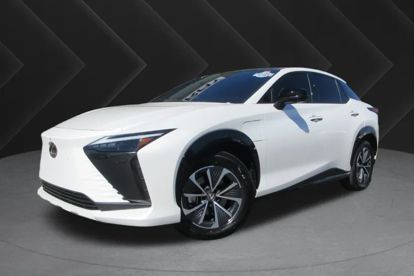 2025 Lexus RZ 450e Premium photo 1