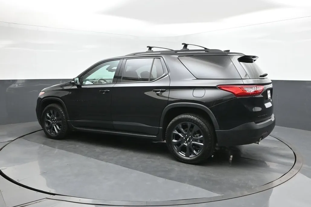 2021 Chevrolet Traverse RS photo 1