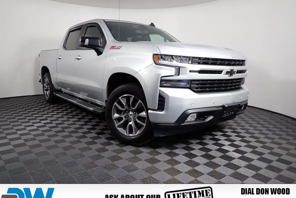 2020 Chevrolet Silverado 1500 RST photo 1