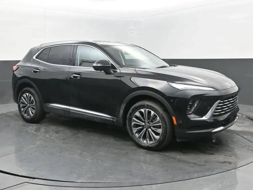2025 Buick Envision Preferred photo 1