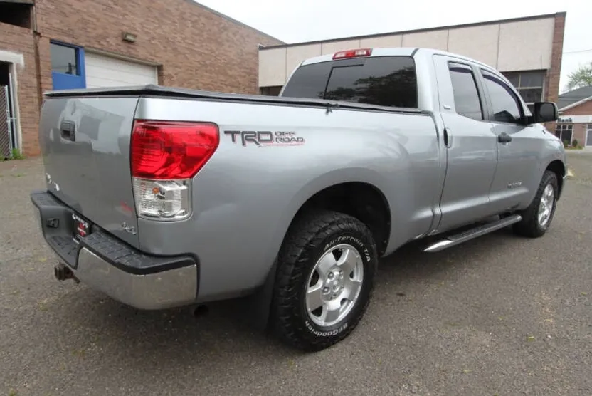2011 Toyota Tundra Grade photo 1