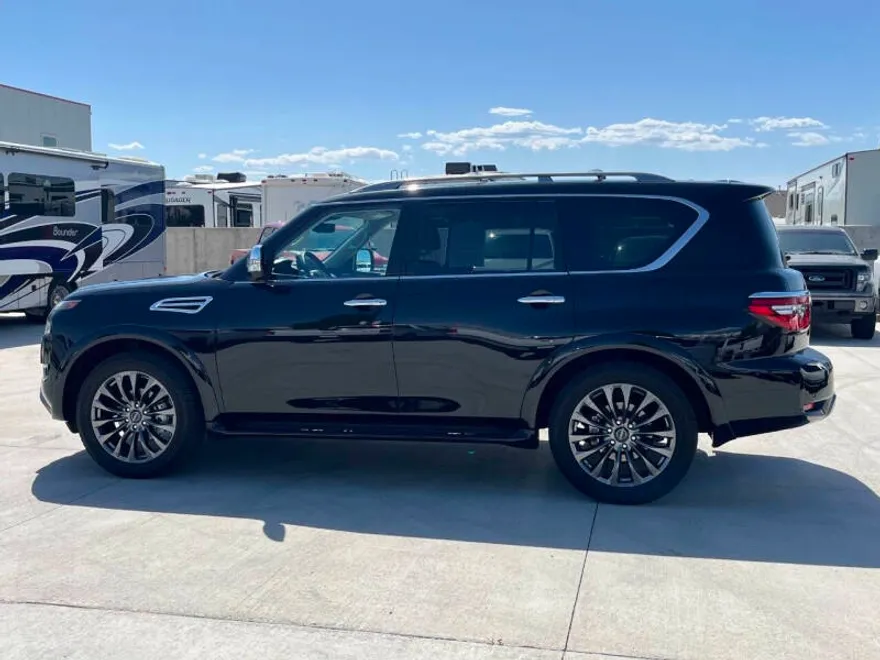 2024 Nissan Armada Platinum photo 1