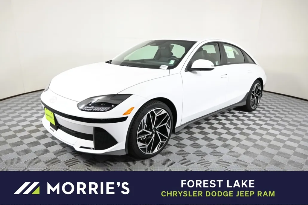 2024 Hyundai Ioniq 6 SEL photo 1