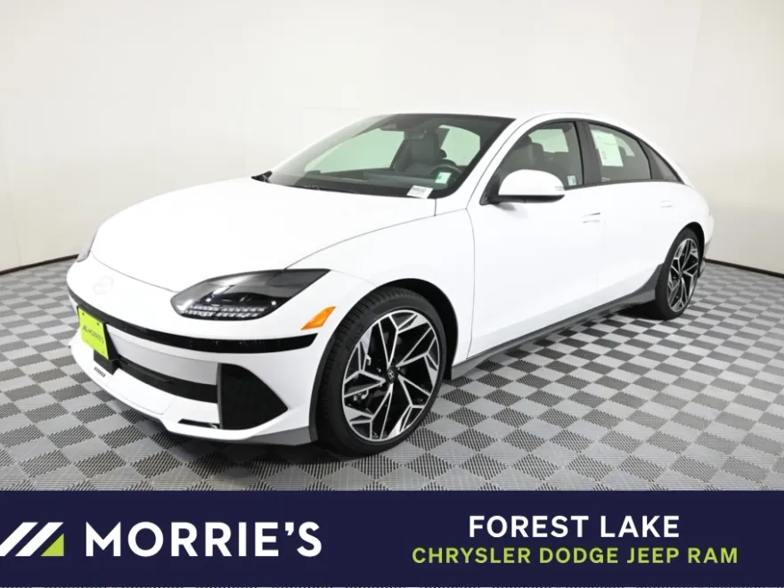 2024 Hyundai Ioniq 6 SEL photo 1