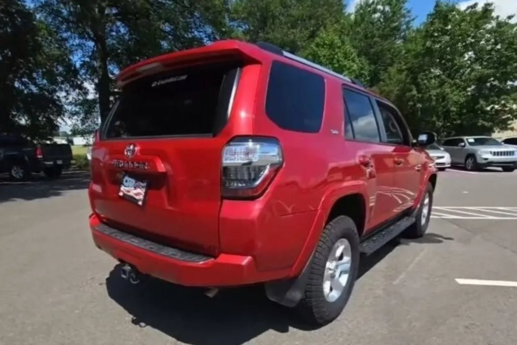 2021 Toyota 4Runner SR5 Premium 4WD photo 1