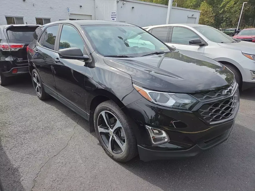 2020 Chevrolet Equinox LS photo 1