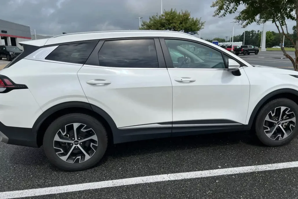 2023 Kia Sportage Hybrid EX photo 1