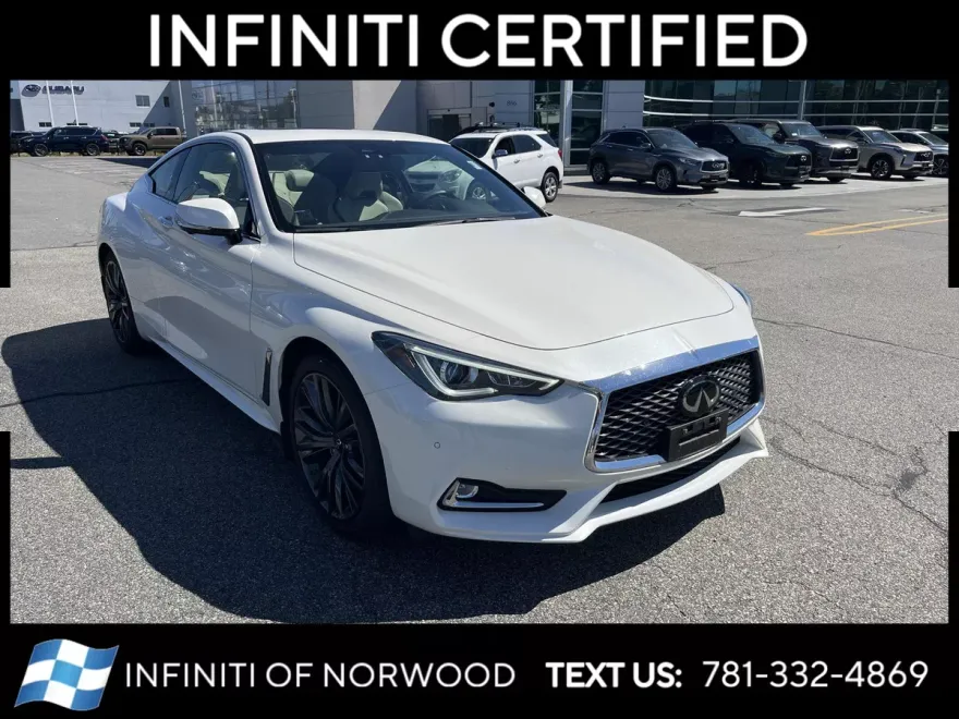 2022 Infiniti Q60 Luxe photo 1