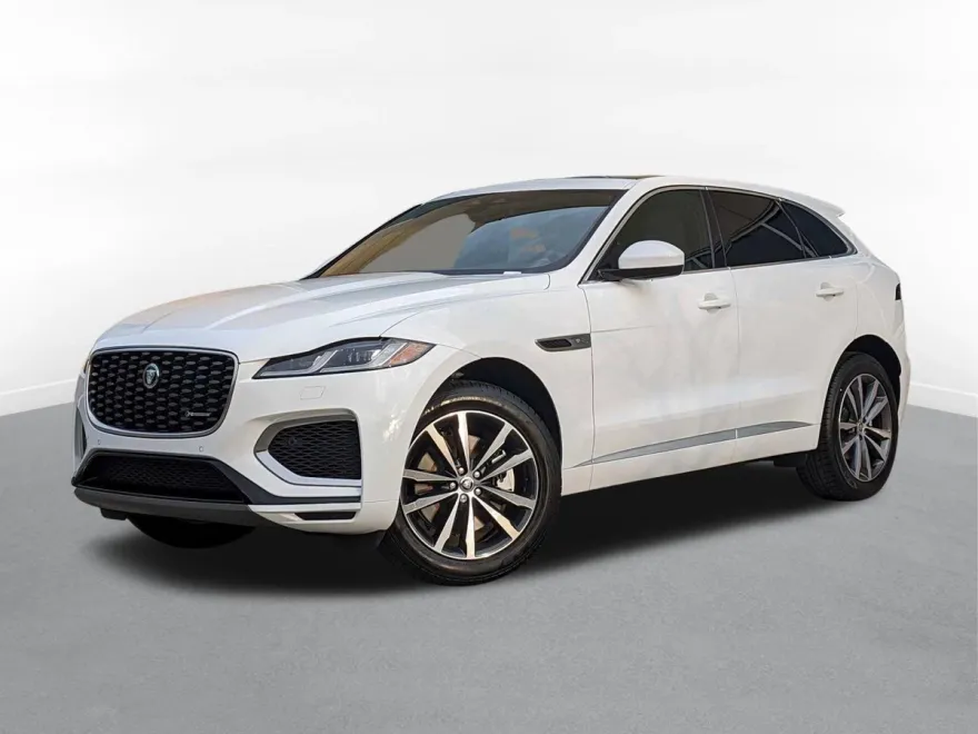 2024 Jaguar F-PACE photo 1