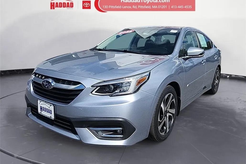 2022 Subaru Legacy Limited photo 1