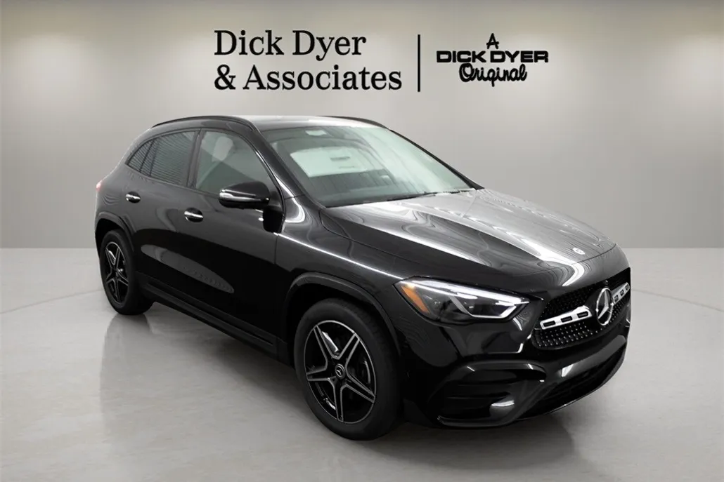 2025 Mercedes Benz GLA 250 photo 1