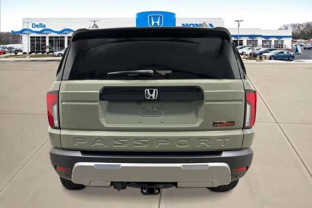 2026 Honda Passport TrailSport photo 1