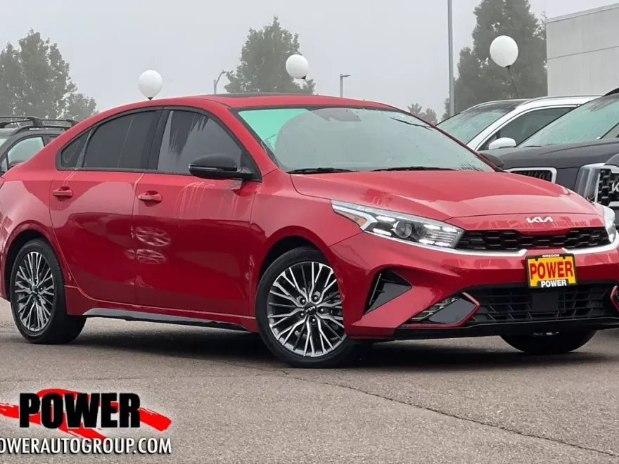 2024 Kia Forte GT-Line photo 1