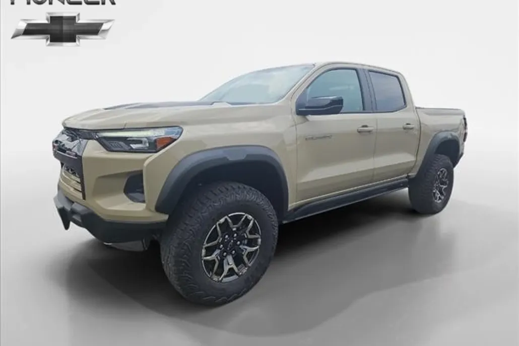 2024 Chevrolet Equinox EV 3RS photo 1