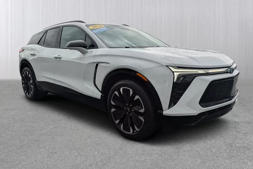 2024 Chevrolet Blazer EV RS photo 1