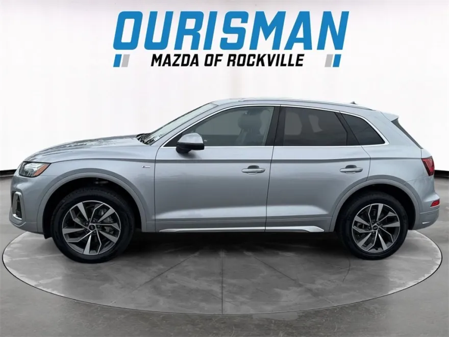 2024 Audi Q5 45 S line Premium Plus photo 1