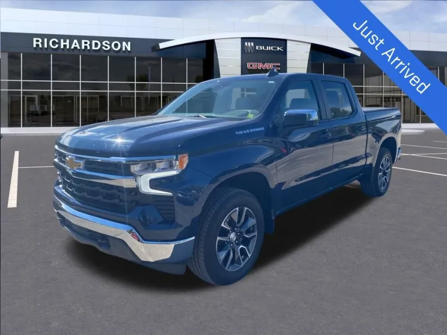 2023 Chevrolet Silverado 1500 LT photo 1