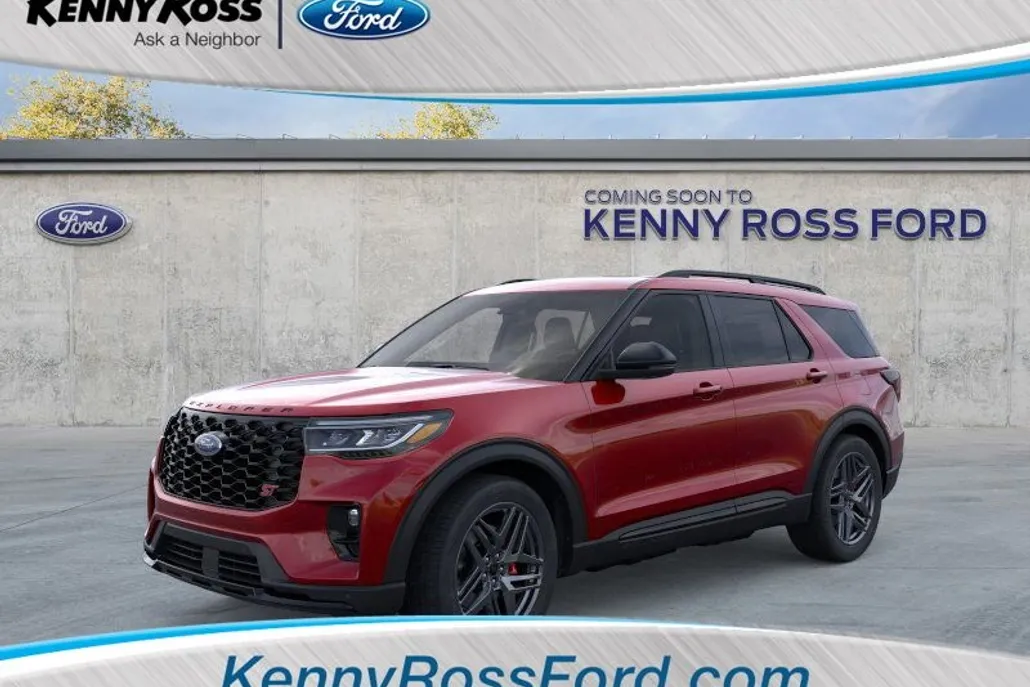 2025 Ford Explorer ST photo 1