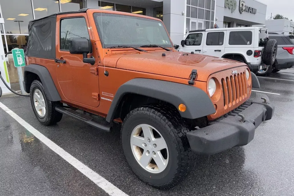 2011 Jeep Wrangler Sport photo 1