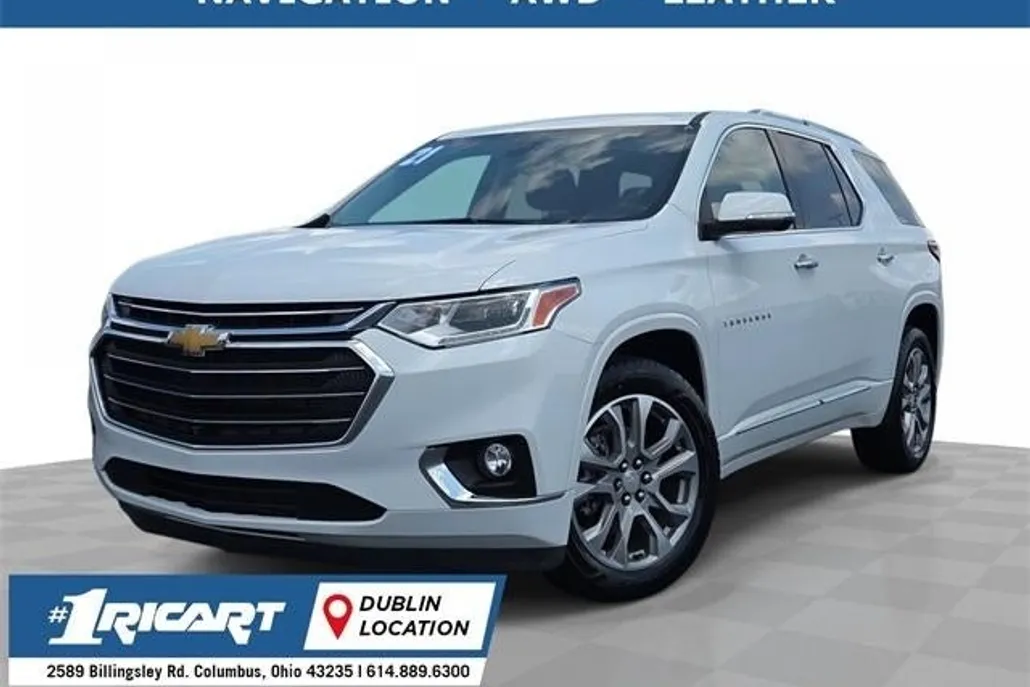 2021 Chevrolet Traverse Premier photo 1