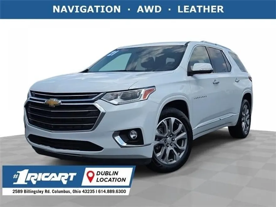 2021 Chevrolet Traverse Premier photo 1
