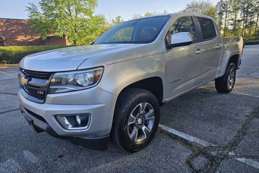 2015 Chevrolet Colorado Z71 photo 1