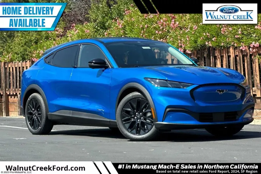 2025 Ford Mustang Mach-E Select photo 1