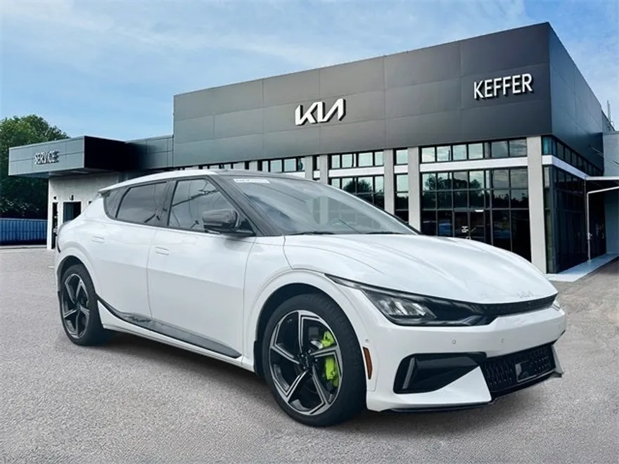 2023 Kia EV6 GT photo 1