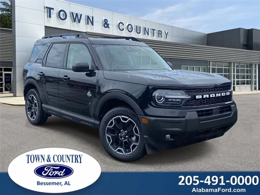 2025 Ford Bronco Sport Outer Banks photo 1