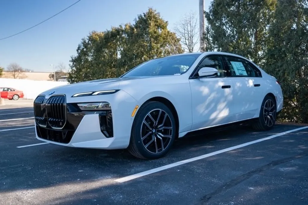 2025 Bmw 760i 760i xDrive photo 1