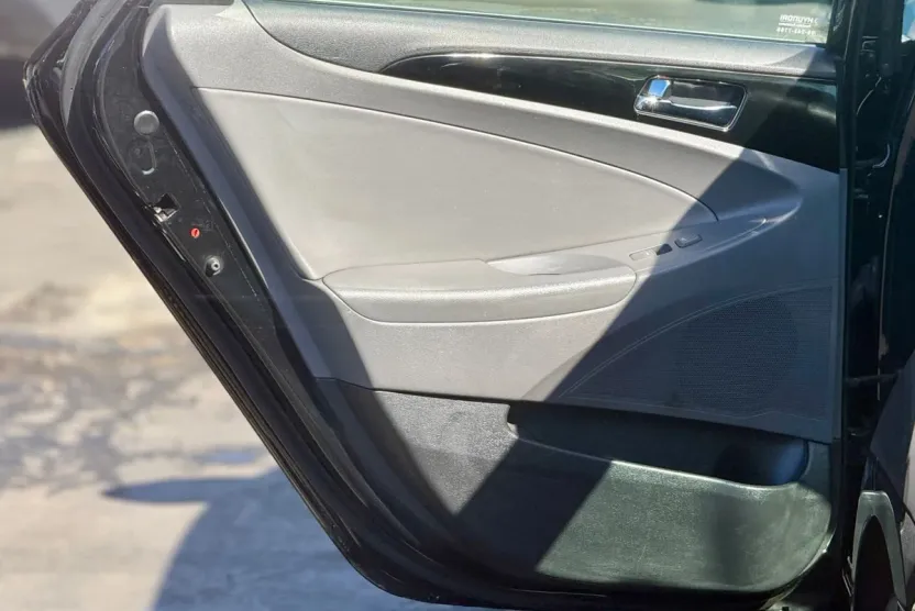 2013 Hyundai Sonata SE Limited photo 1