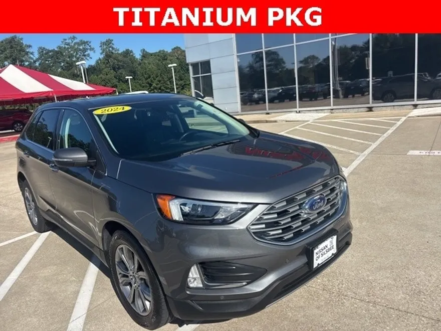 2024 Ford Edge Titanium photo 1