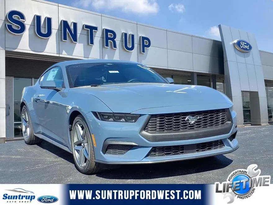 2025 Ford Mustang EcoBoost Premium photo 1
